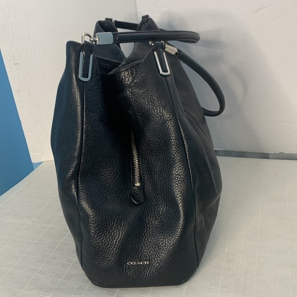 Coach, black pebbled, 24621 - Picture 4 of 11